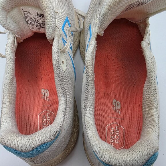 New Balance Fresh Foam 680v8 Womens Size 9.5 Shoes White Blue Lightweight - Picture 7 of 13